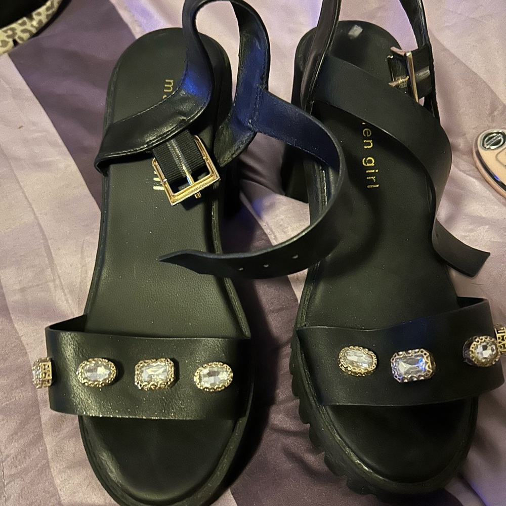 Madden Girl Black Strappy Sandals